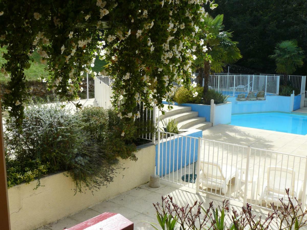 Chalets Du Soleil Mauroux  ภายนอก รูปภาพ